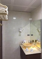 Dinh Gia Hotel