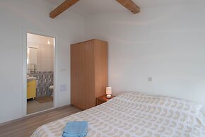 Apartment Square