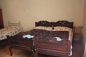 Emma's Guest House