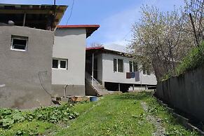 Emma's Guest House