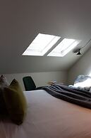 Moss Hotel