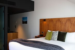 Moss Hotel