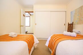 Casa de Noah Bed & Breakfast