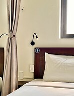 Grand Holiday Villa