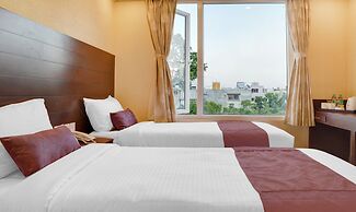 Treebo Premium The Crystal, Chinar Park