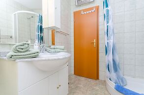 Apartments Milivoj