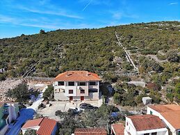 Apartments Val