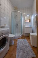Apartments Ena