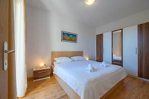 Apartments Ena