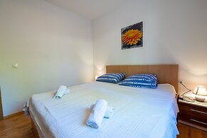 Apartments Ena