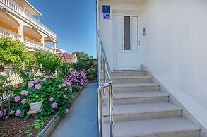 Apartments and Rooms Josipa