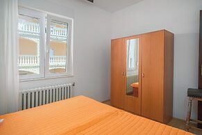 Apartments and Rooms Josipa