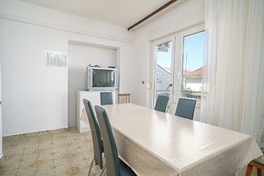 Apartments and Rooms Josipa
