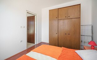 Apartments and Rooms Josipa