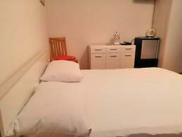 Apartment and Rooms Ruza