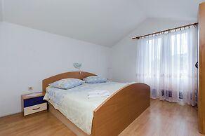 Apartment Marina