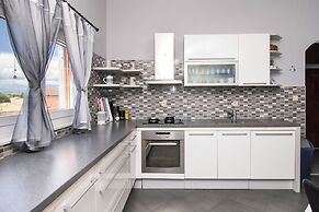 Apartments Cace