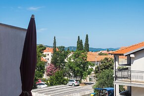 Apartments Cace