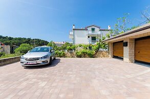 Apartments Marotin