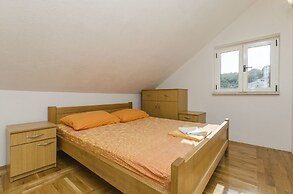 Apartments Ivo