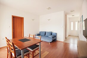 Apartments Lumaduma