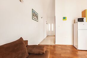 Apartments Lumaduma