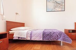 Apartments Lumaduma