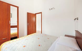 Apartments Lumaduma