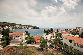 Apartments Lumaduma