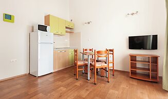 Apartments Lumaduma