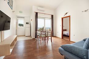 Apartments Lumaduma