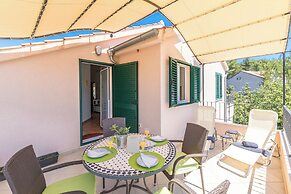Apartments Seric