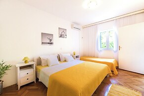 Apartments Seric