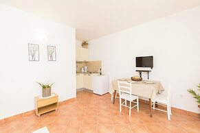 Apartments Seric