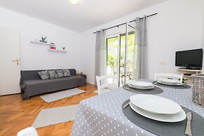 Apartments Seric