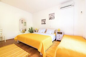 Apartments Seric