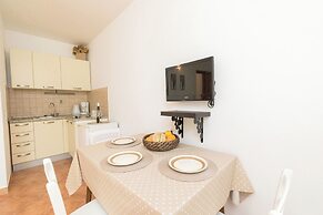 Apartments Seric