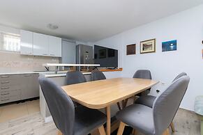 House Damir