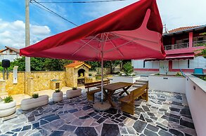 Apartments Karlo