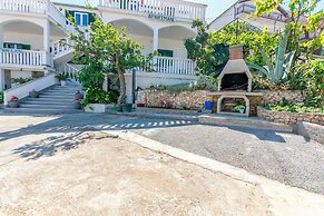 Apartments Olivera