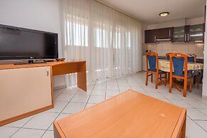 Apartments Aurel