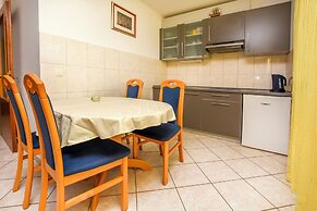 Apartments Aurel