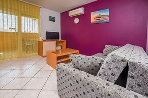 Apartments Aurel