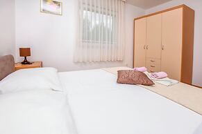 Apartments Aurel