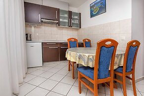 Apartments Aurel