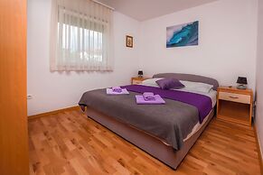 Apartments Aurel