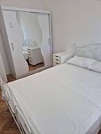 Apartment Bore
