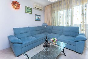 Apartments Miljenko
