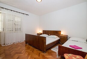 Apartments Petar