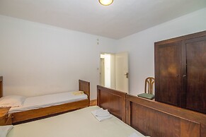 Apartments Petar